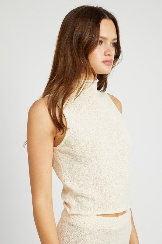 Sleevleess Knit Top